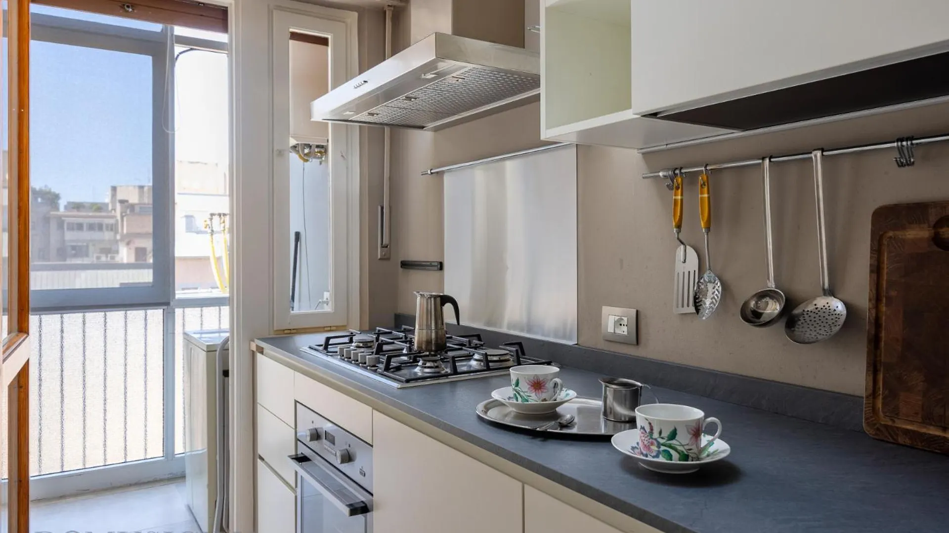 Aparthotel Edward Apartment By Domusicily Palermo