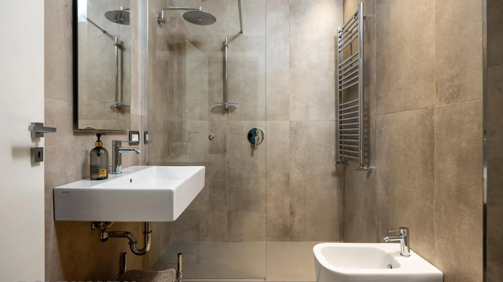 Edward Apartment By Domusicily Palermo