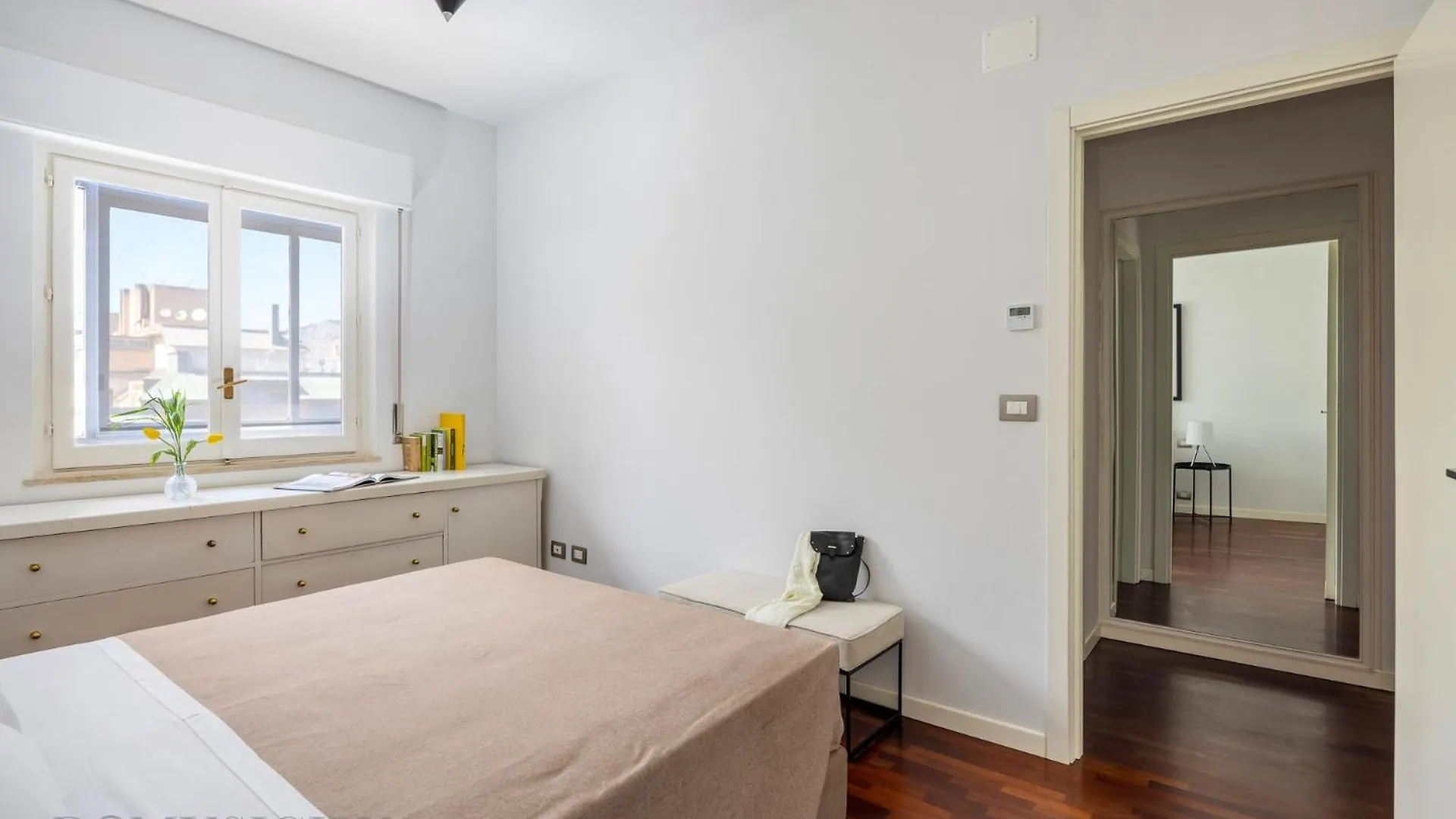 Aparthotel Edward Apartment By Domusicily Palermo
