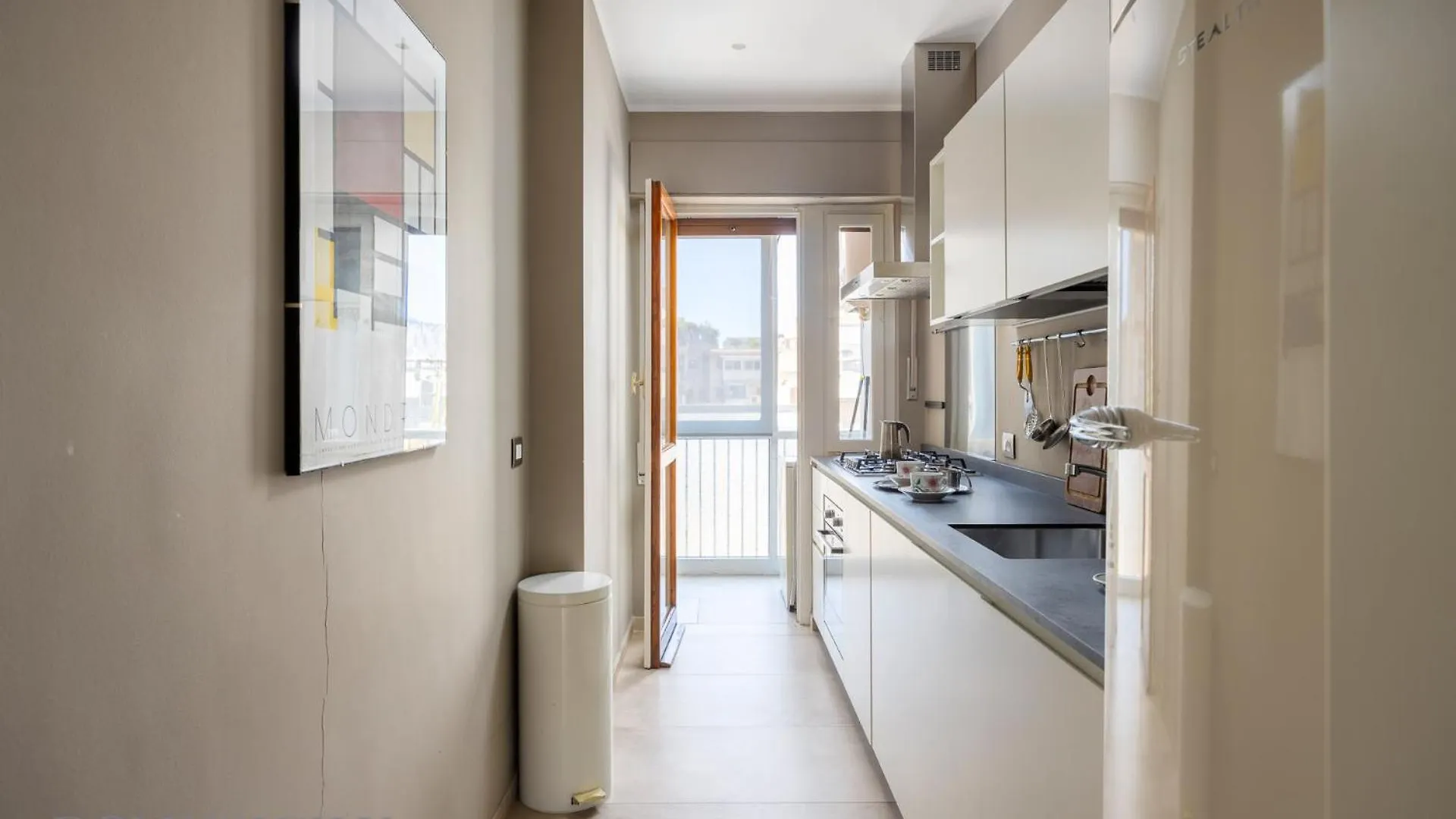 Edward Apartment By Domusicily Palermo Italy